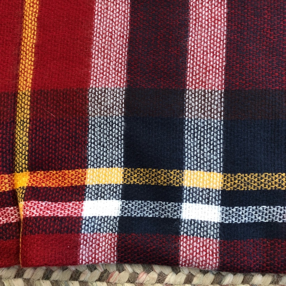 Extra Soft Blanket Scarf in multi plaid - Picture 4 of 5
